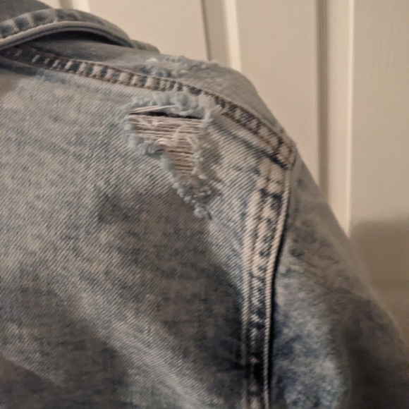Distressed Acid Wash Jean Jacket SZ 24 - Picture 5 of 14